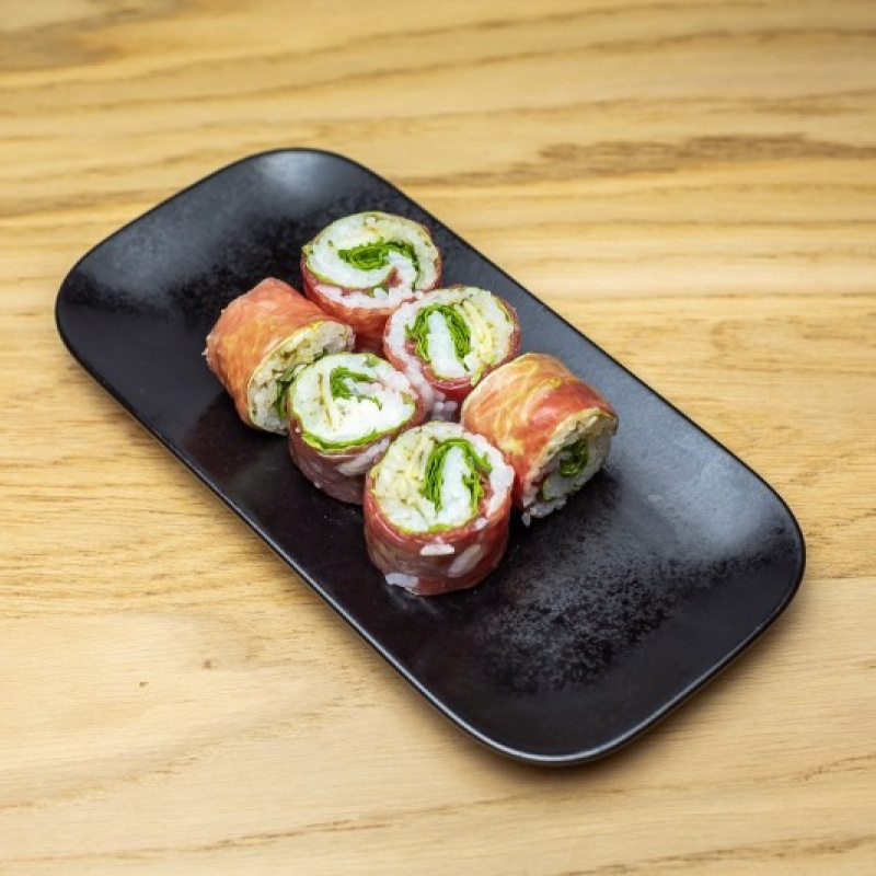 Spring carpaccio roquette parmesan pesto