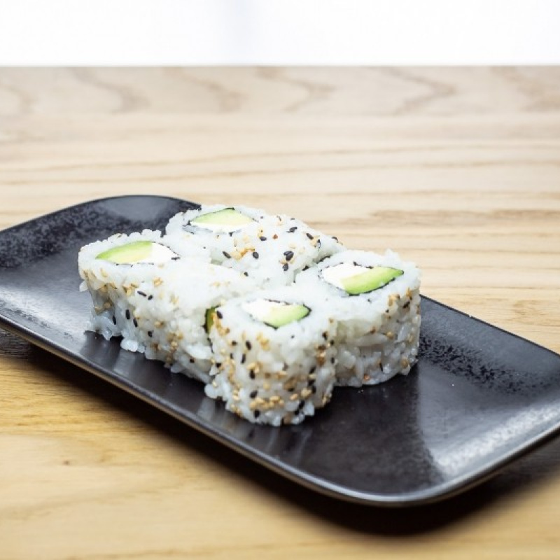 Cali avocat fromage frais sésame