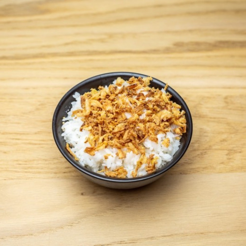 Riz vinaigré oignons frits