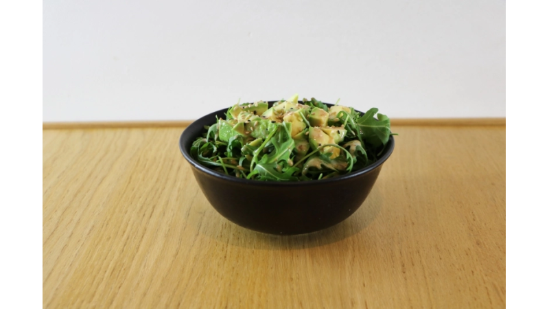 Salade roquette 1/4 avocat